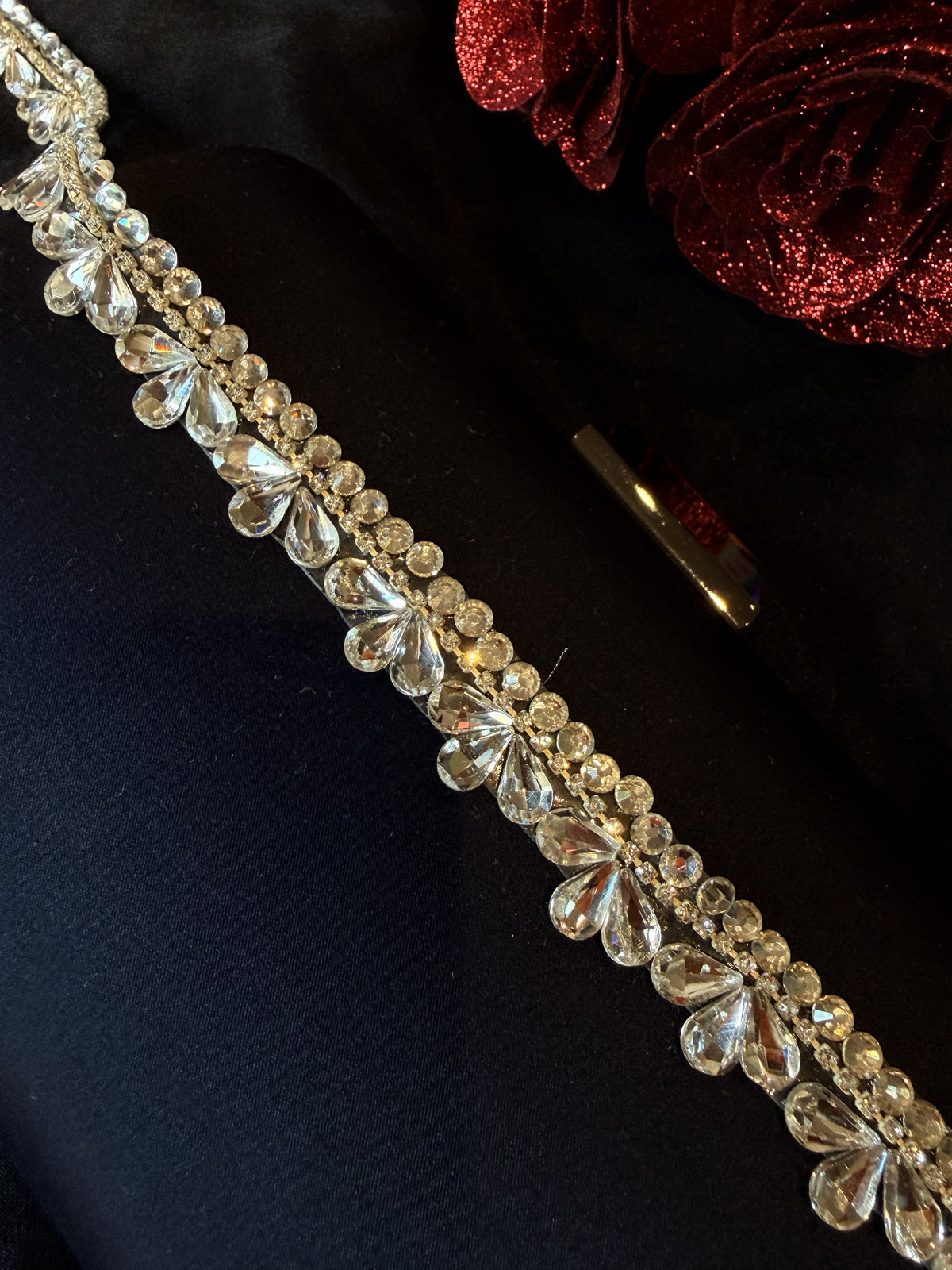 Iron On Crystal Rhinestone Trim – Teardrop Diamante Bridal Lace Applique Border for Wedding Dress, 2cm x 1 Yard