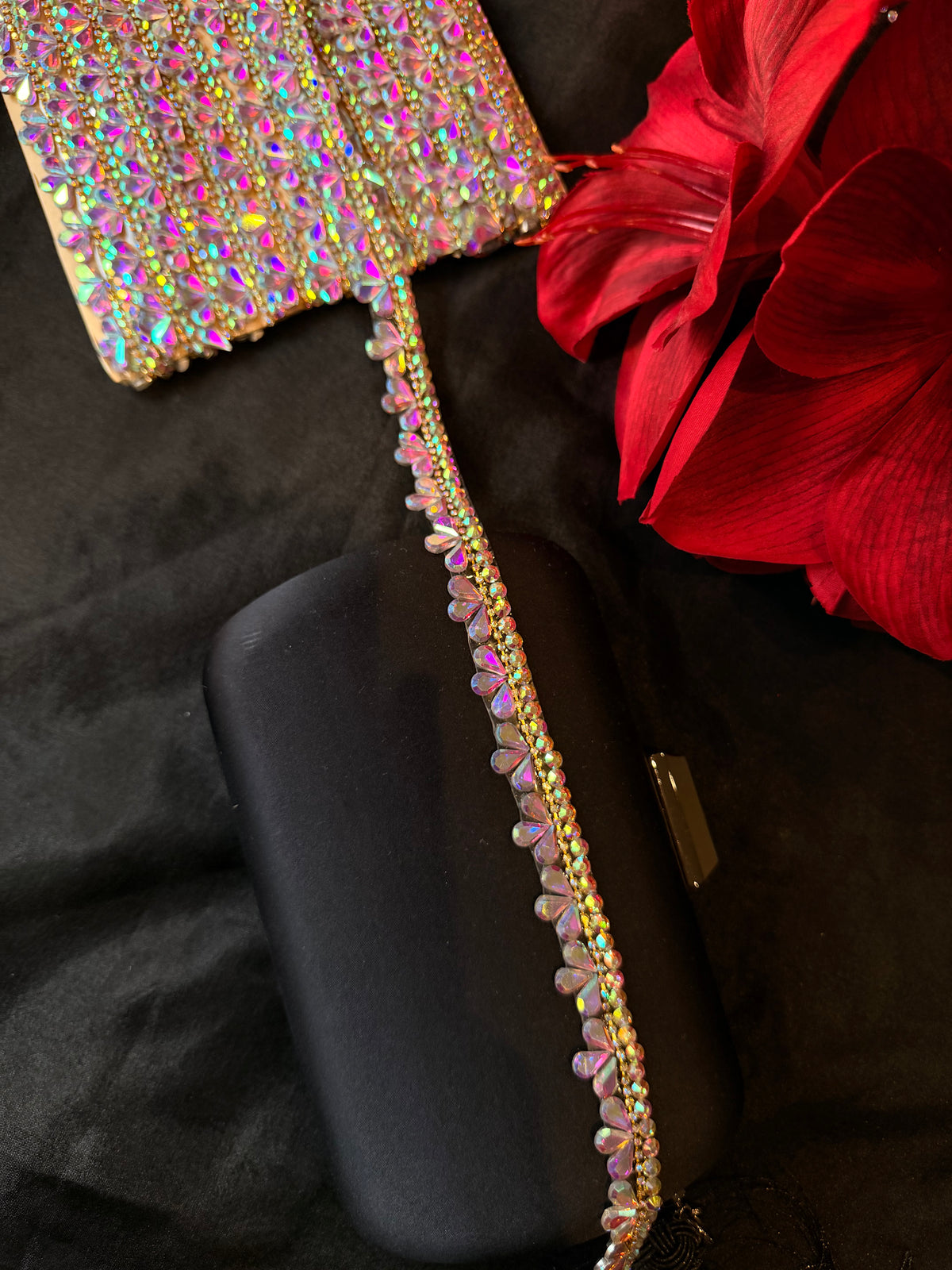Iron On Crystal Rhinestone Trim – Teardrop Diamante Bridal Lace Applique Border for Wedding Dress, 2cm x 1 Yard