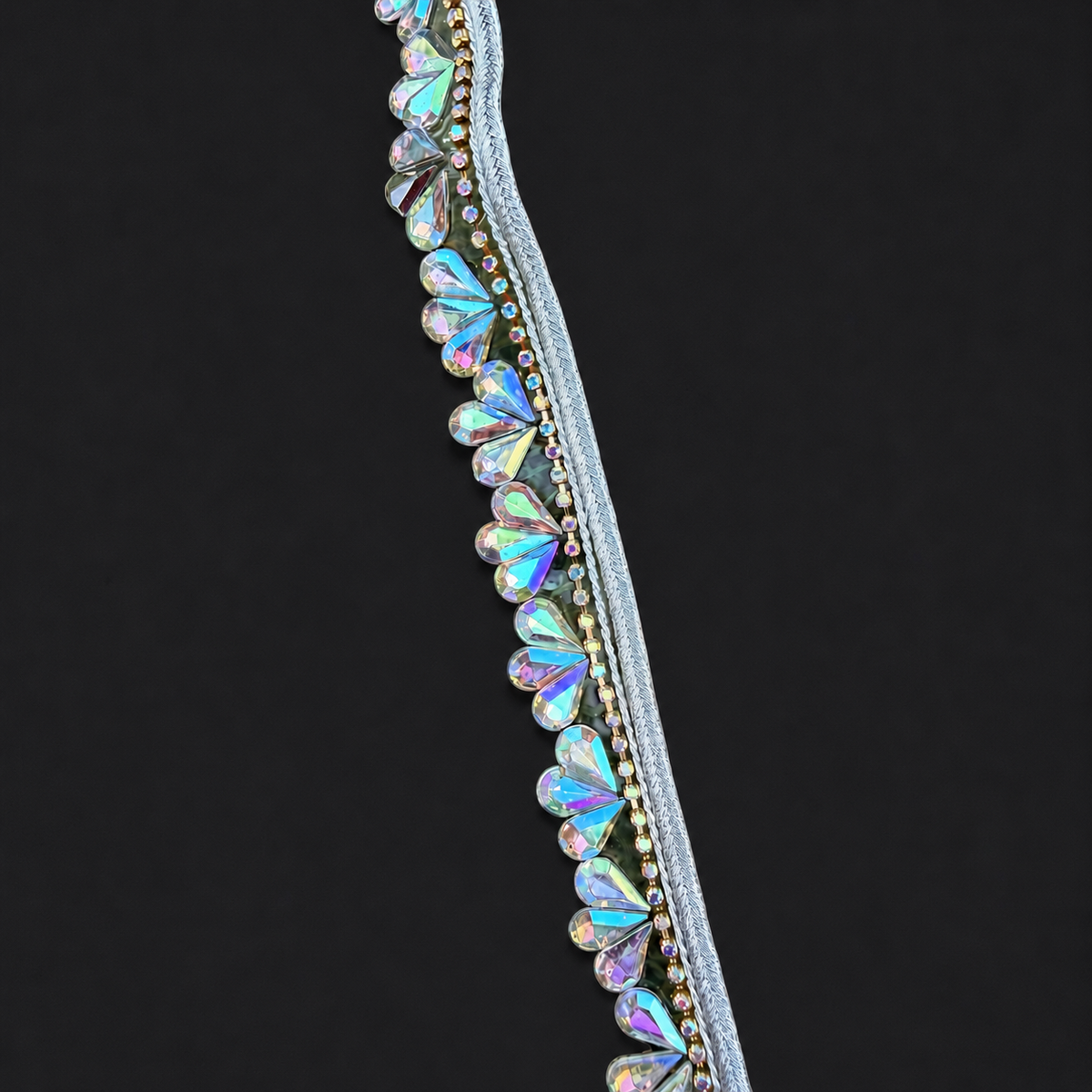 Iron On Rhinestone Crystal Trim for Bridal Dresses & Sewing – 1 Yard