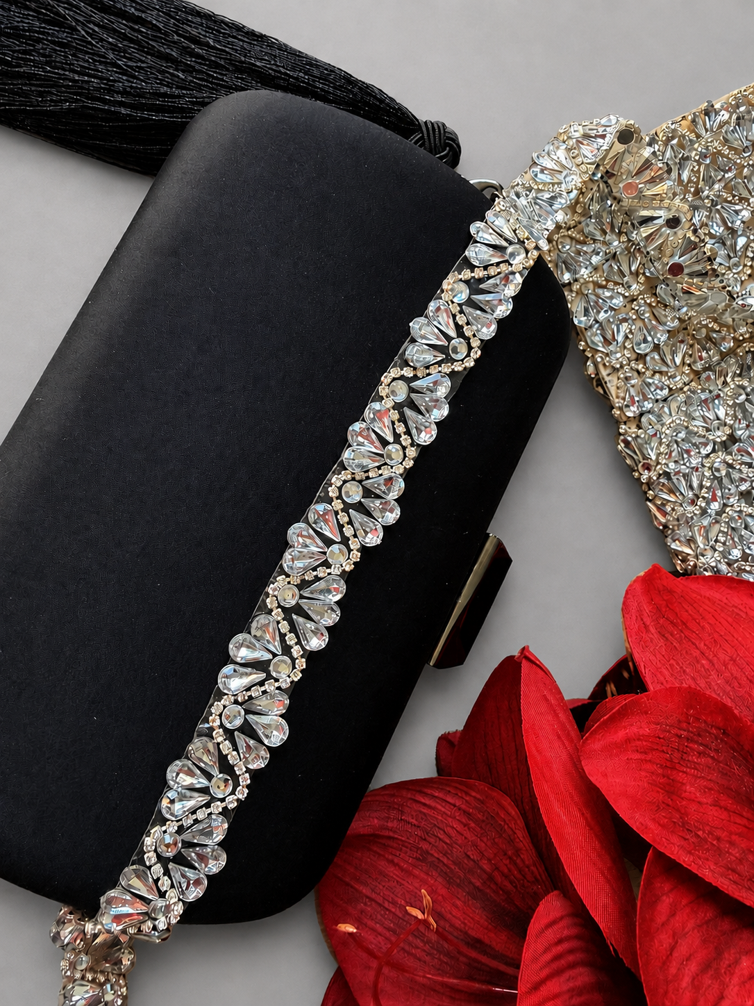 Iron On Floral Crystal Rhinestone Trim for Bridal Dresses & Sewing – 1 Yard