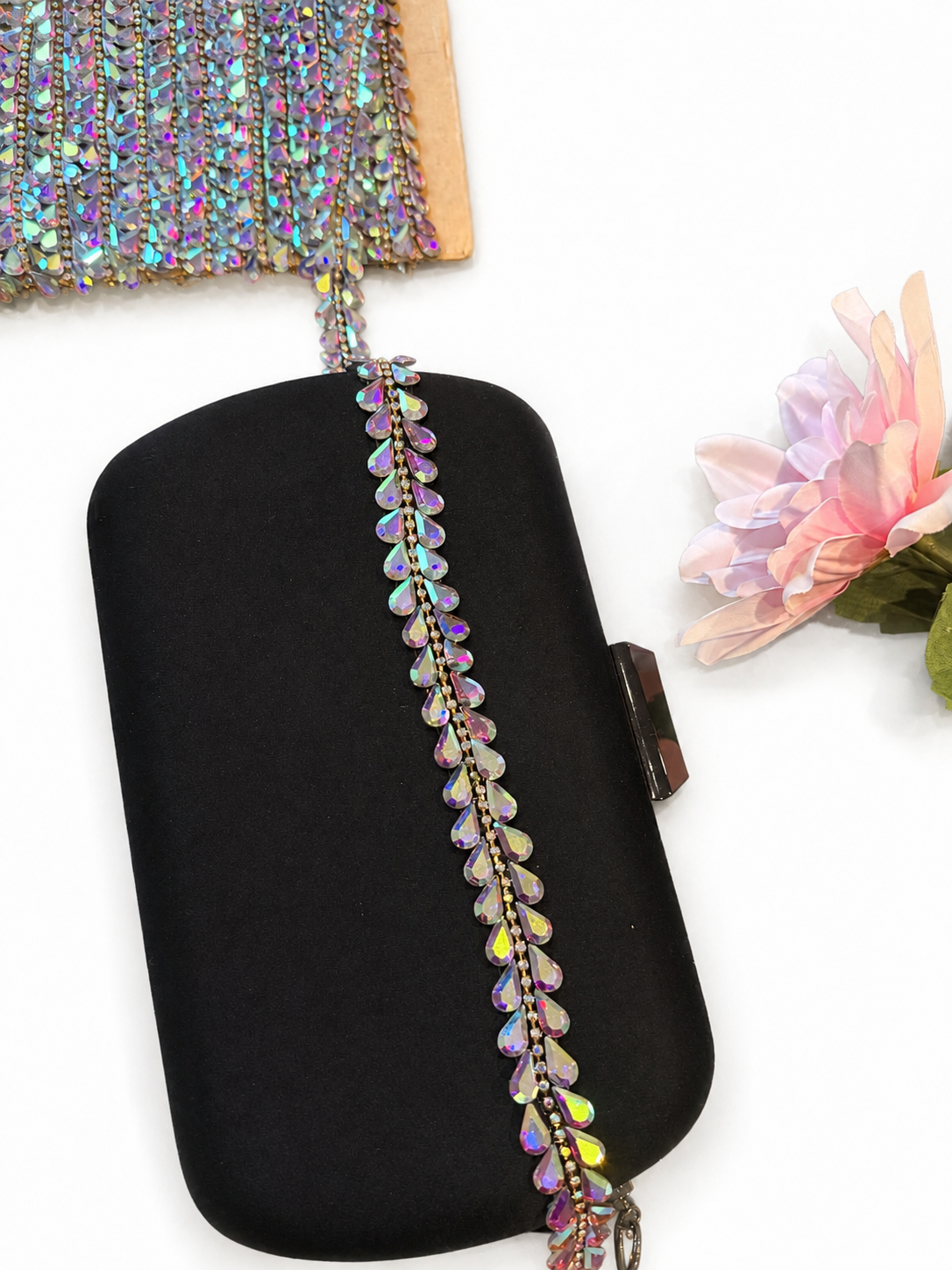 Iron On Crystal Rhinestone Leaf Trim, 1 Yard