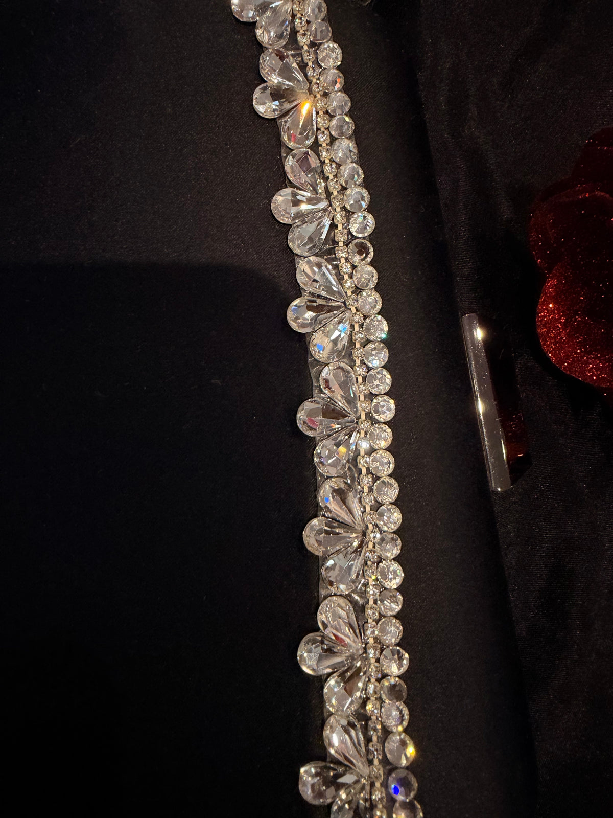 Iron On Crystal Rhinestone Trim – Teardrop Diamante Bridal Lace Applique Border for Wedding Dress, 2cm x 1 Yard