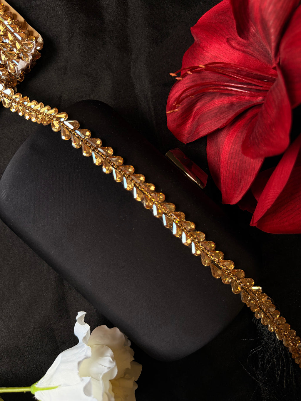 Iron On Crystal Rhinestone Leaf Trim, 1 Yard