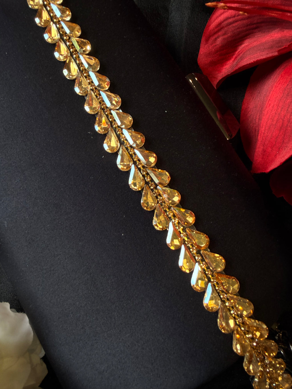 Iron On Crystal Rhinestone Leaf Trim, 1 Yard