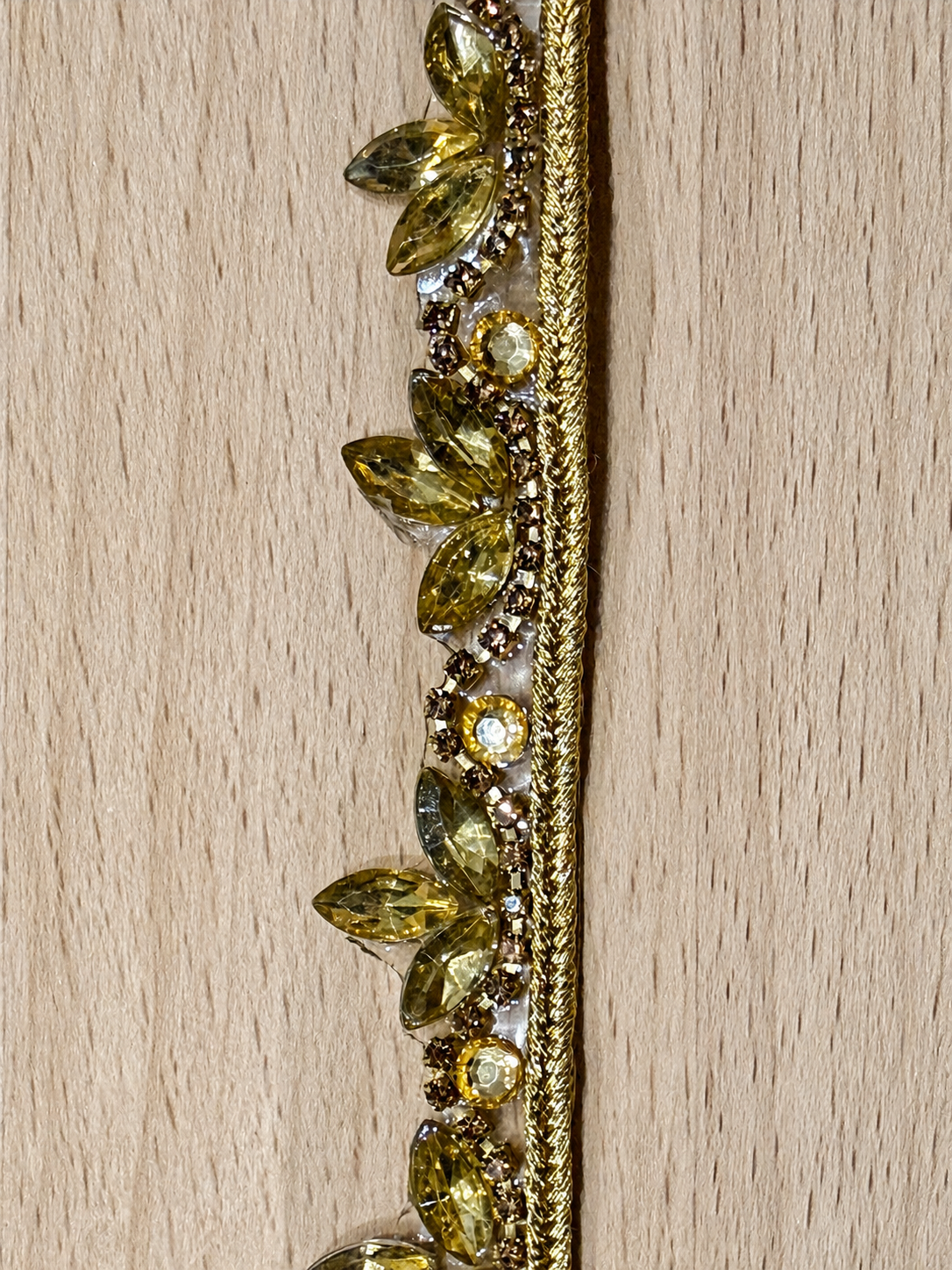 Iron On Crystal Leaf Rhinestone Trim for Bridal Dresses & Sewing – 1 Yard